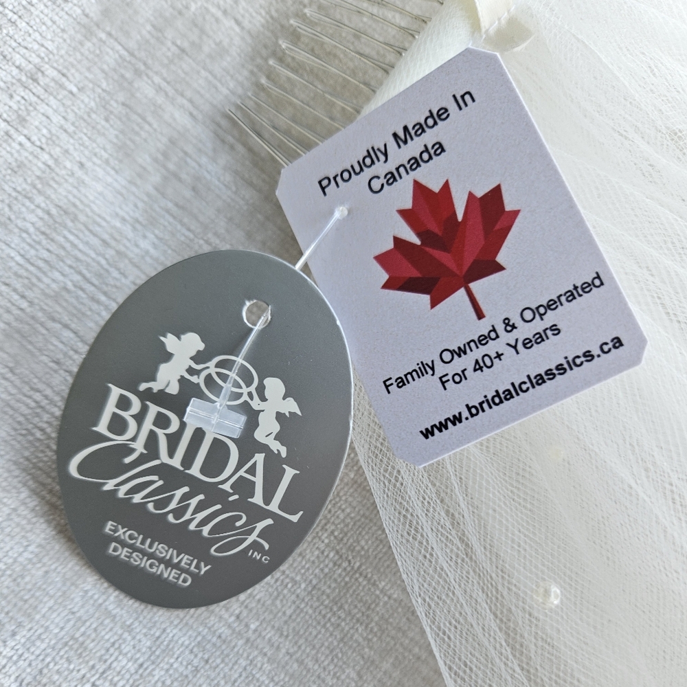 New, never worn 9 Foot Ivory Canadian Made Bridal Veil with pearl accents A00145 - Picture 5 of 12